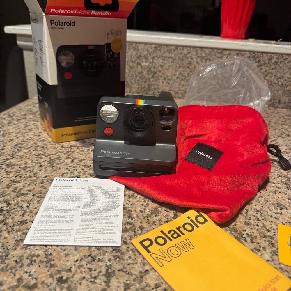 Polaroid Now Camera - Black and Red